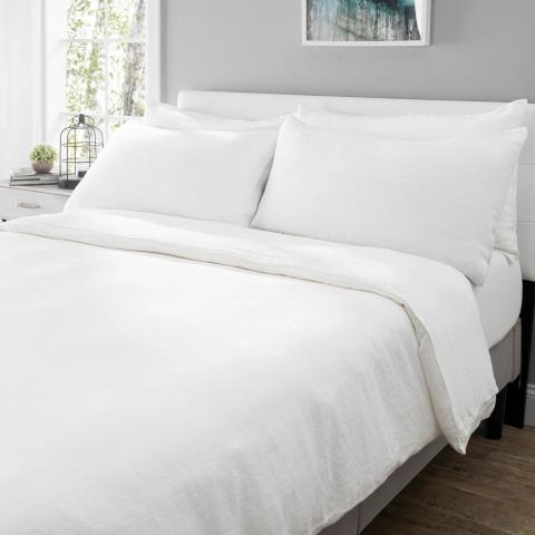 Hemp bedding. Fair Trade Gift Guide.